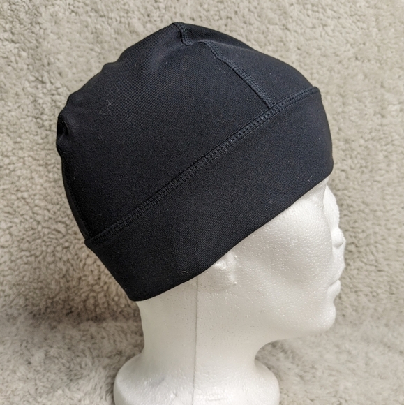 Lululemon Brisk Run Toque All  black In GREAT used condition - Picture 4 of 6